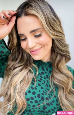 Rosanna Pansino [ rosanna-pansino ] - Need some cum in my arse I m so horny