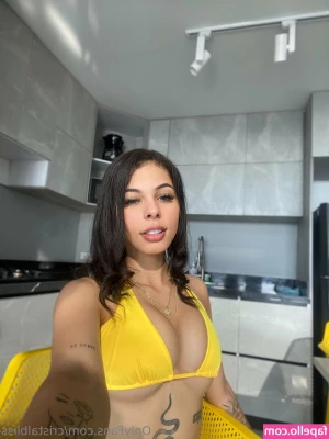 cristalbliss - What s your favorite sausage condiment