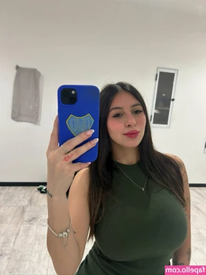 Sasha Damore [ sasha-damore-1 ] - Can you get me wetter ?