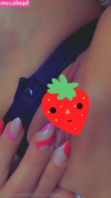 snowbunny814 - If this makes you feel hot, please check your Dm for the full video