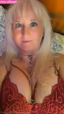 monicutex2 - FUCK CPR... My Titties are the real life savers