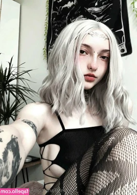 kirrasin [ kirrasin-1 ] - I could use a massage rn...