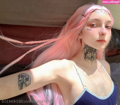 kirrasin [ kirrasin-1 ] - Vicky also has an onlyfans! https://onlyfans.com/vickyaisha