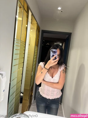 Angeifei [ angeifei-2 ] - I need someone to play with🥵🥵