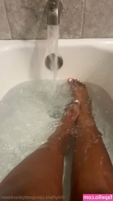 prettyblackteen - Just as a little update, the photoset is sending and has been sending