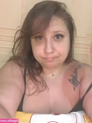 lorabbw - Ricoo tocar la pepita bien suave cita 💦💦💦