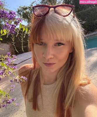 officialjennylove - Springtime and chilling outside! Next week I want to add 2-3 never