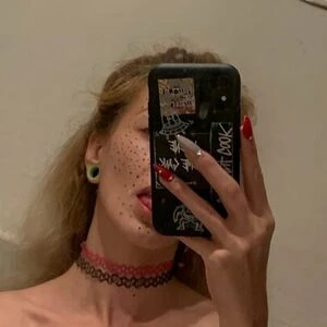 Naughtywaifu666 / Vaneshka / vanessa-celine333 / 69spicycouple
