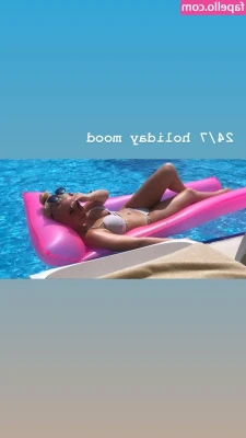 Emily Hewertson [ emily-hewertson ] - Sit on your face! 💦💦