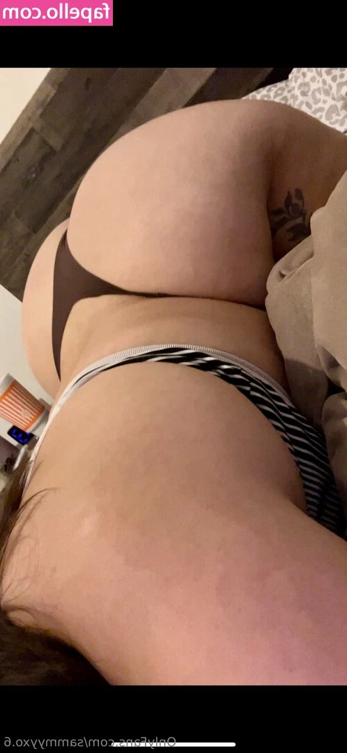 Xo.sammyy___ [ xo-sammyy ] - Lights on, or lights off? 💡🍷😇