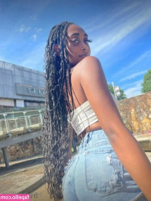 freeaaliyahh - Good morning from me and my pretty pussyy 🥵🥰