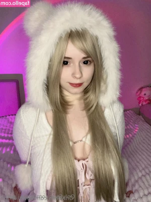 kawaii.pupu [ kawaii-pupu ] - I just love the intensity of these clamps 😍🤤