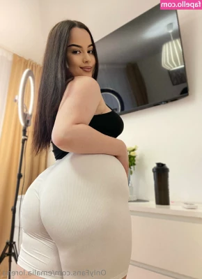 emalia.lorena [ emalia-lorena-1 ] - happy almost Friday bitches!!
