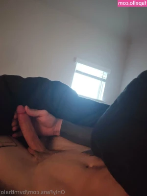 bvrnthalo - Baby, what's your favorite sex position? I want to try doggy style