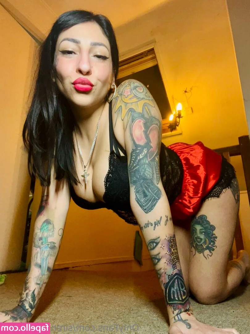 sirenaspicyxoxo - One last Halloween video I didn't get to. This one is Captaincies