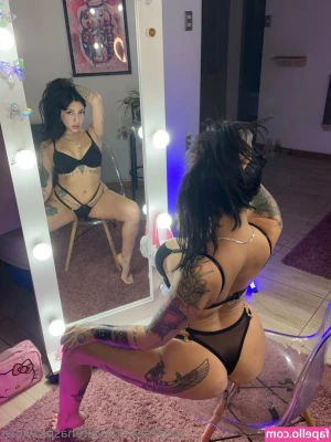 sirenaspicyxoxo - She’s my good girl, and I am her new BBC daddy 😈 @fitkatiekarr
