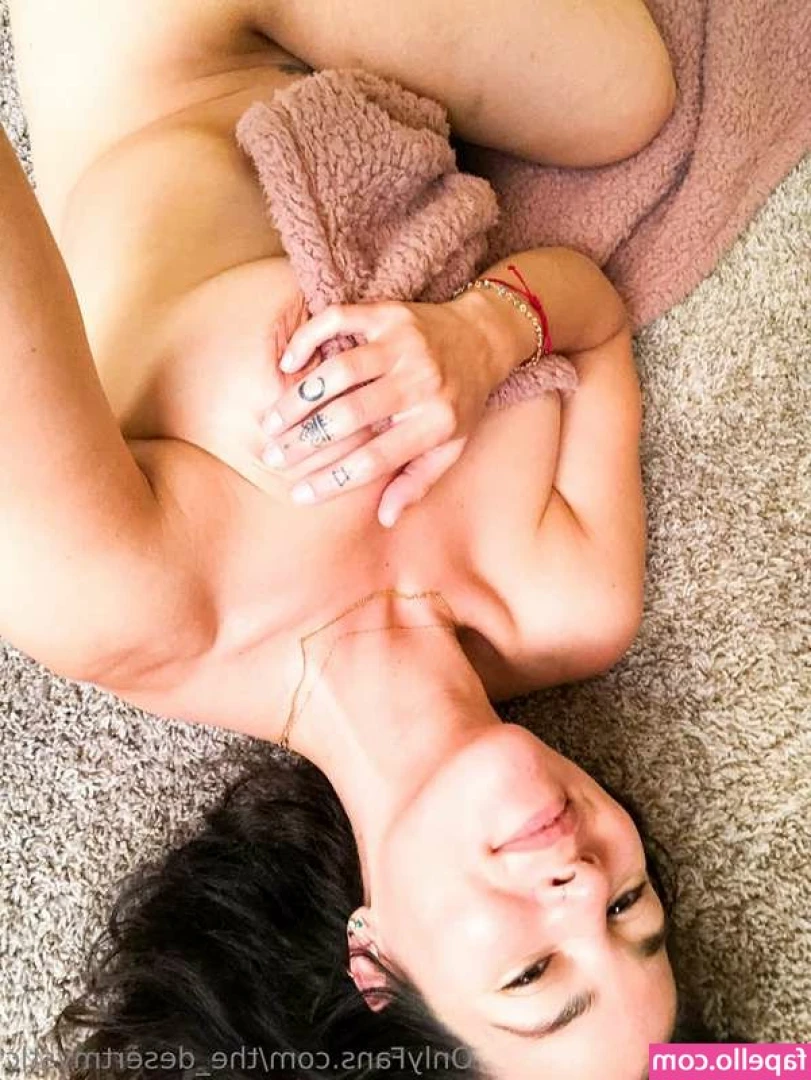 Miss_Moonpixie [ miss-moonpixie ] - Spot the difference. 👀 that’s the exact place u belong. Worship.