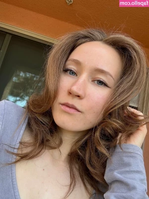 feli.of [ feli-of ] - hey honey am i available right now for you video call or sexting  I
