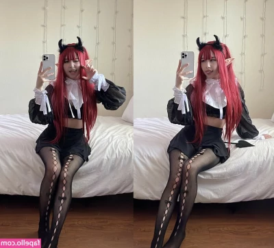 Strwbrryspit - Cum all over these please🥺