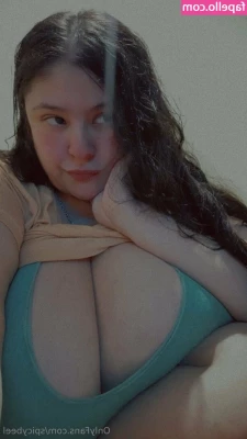 spicybeel - 🥵😋 for more content leave tips 😘😘
