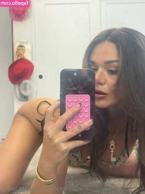 tahliaparis [ tahliaparis-2 ] - Felt like my outfit was adorable 🍄🥰