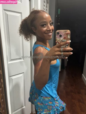 imenacarlisle [ imenacarlisle-2 ] - Check out this hot milf @kuhrissuhanne for only $9! She’s tattooed