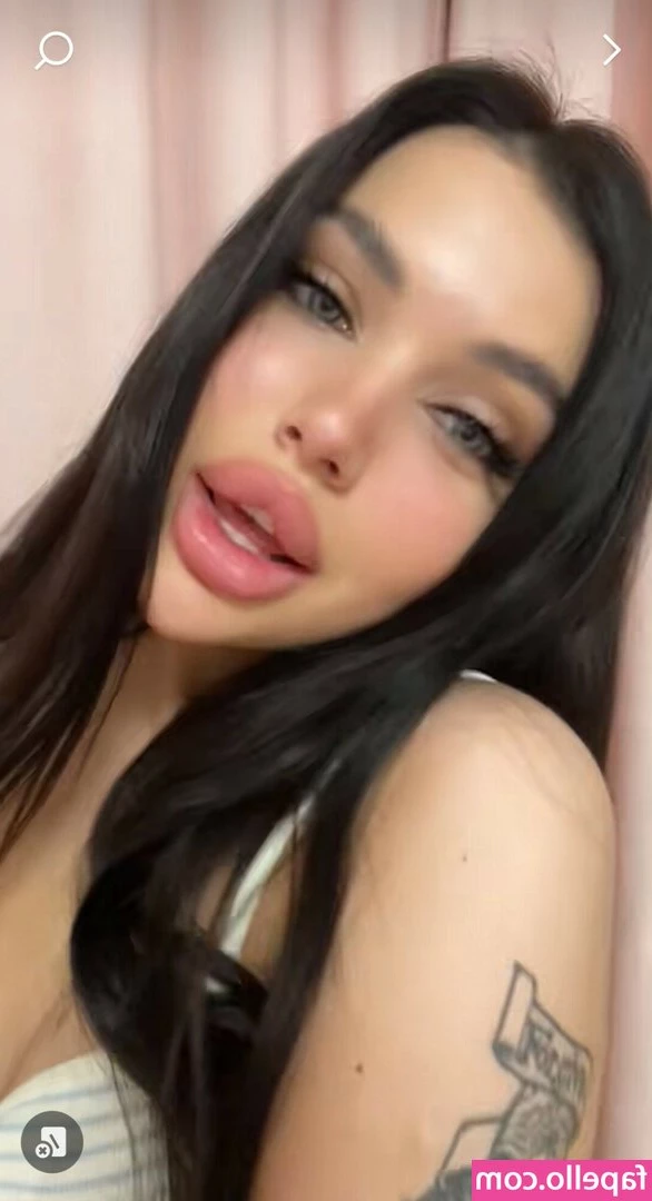 l1ldev1lll - Let’s celebrate today nudity day 😜👸🏻💋