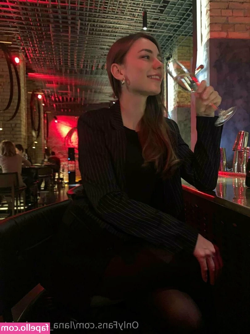 lana_sexologist [ lana-sexologist ] - Could these be cooler