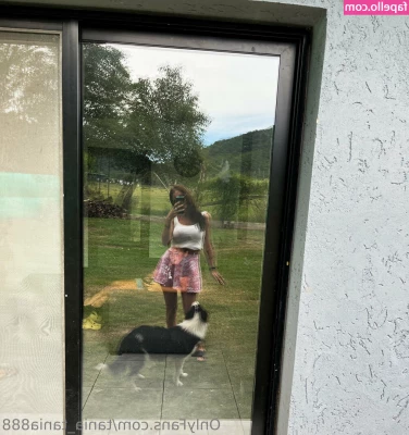 litha111 - Just incase you were wondering I m doing well  amp  my tits are still