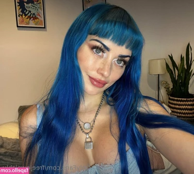 freejewelzblu [ freejewelzblu-1 ] - I have a few short videos I'm also selling this month if you're
