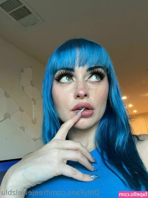 freejewelzblu [ freejewelzblu-1 ] - Um den heißen Tag noch ein bisschen heißer zu machen habe ich heute