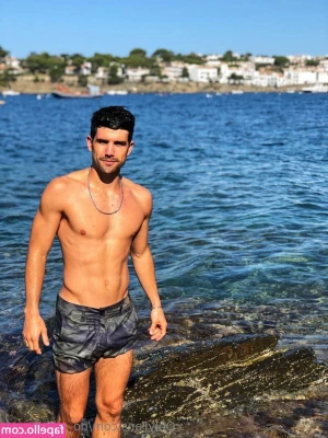 no_soy_marco [ no-soy-marco ] - It's Hump Day and I want a turn again 😈😈😈 Any volunteers???