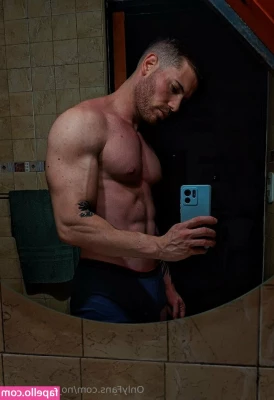 no_soy_marco [ no-soy-marco ] - Amor   este SÁBADO 9 de DICIEMBRE hago un VIVO por mi cumpleaños en