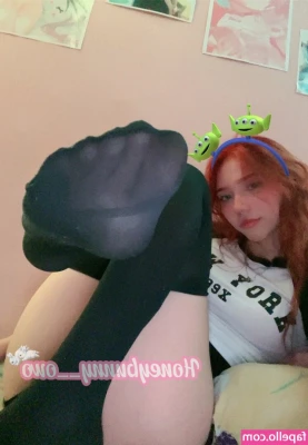 honeyy_bunnyyyy [ honeyy-bunnyyyy ] - Tits time!
