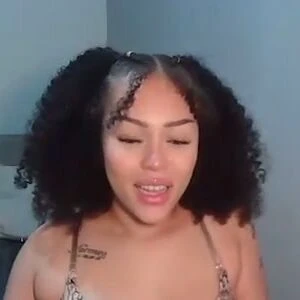 Sasha Loves