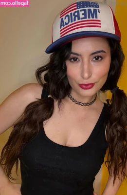 jaclynisfunny - eat me 😋🎀