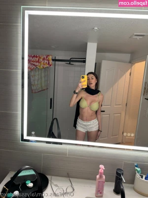 alyssajadexo [ alyssajadexo-1 ] - Videos may be postponed until tomorrow.   Please be sure to send me