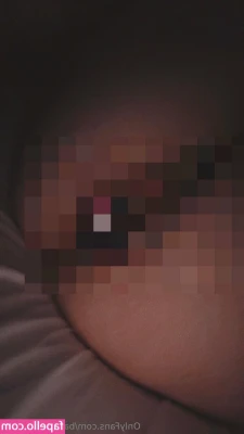 baddiewsaddies - i need to know who would willingly stuff your face in my ass. message