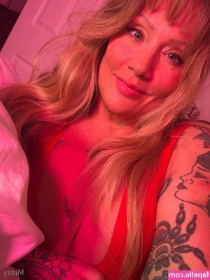 misshawthorn [ misshawthorn-14 ] - 5/31 bts action ft. @klitz_playhouse getting her pussy filled by