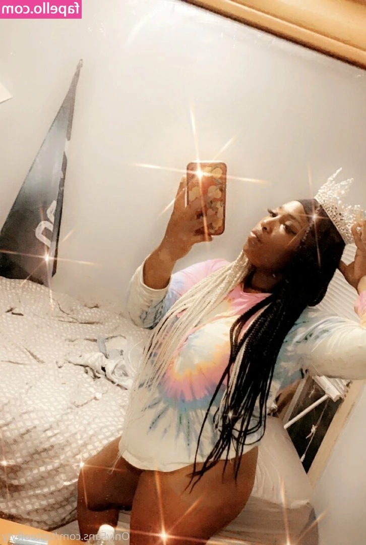 tasteoftyty - How many tips can this bouncy ass get?? ❤️❤️❤️