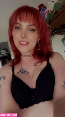 fingermaidens - I love cumming on Big Bro, it's like I own him 😈