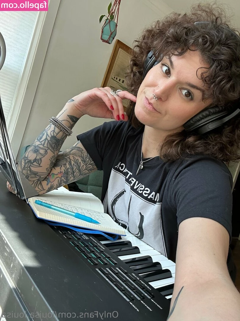 louisa.louisa [ louisa-louisa ] - Feel sexy today