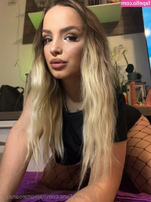 ramonaioana77 - Oh Santa would u please stuff my stocking