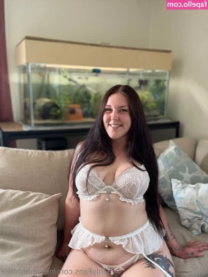 niamhhhhfree - took a bath    - Vamp