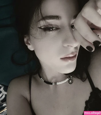 Hisamecos - SENDING A CRAZY VIDEO TO YOUR DMs! SCHOOL GIR HARDCORE ROLEPLAY