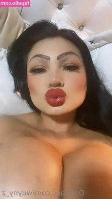 wuyny_z [ wuyny-z ] - Great pussy tease in sexy black lingerie..  .. 😉..I hope it will