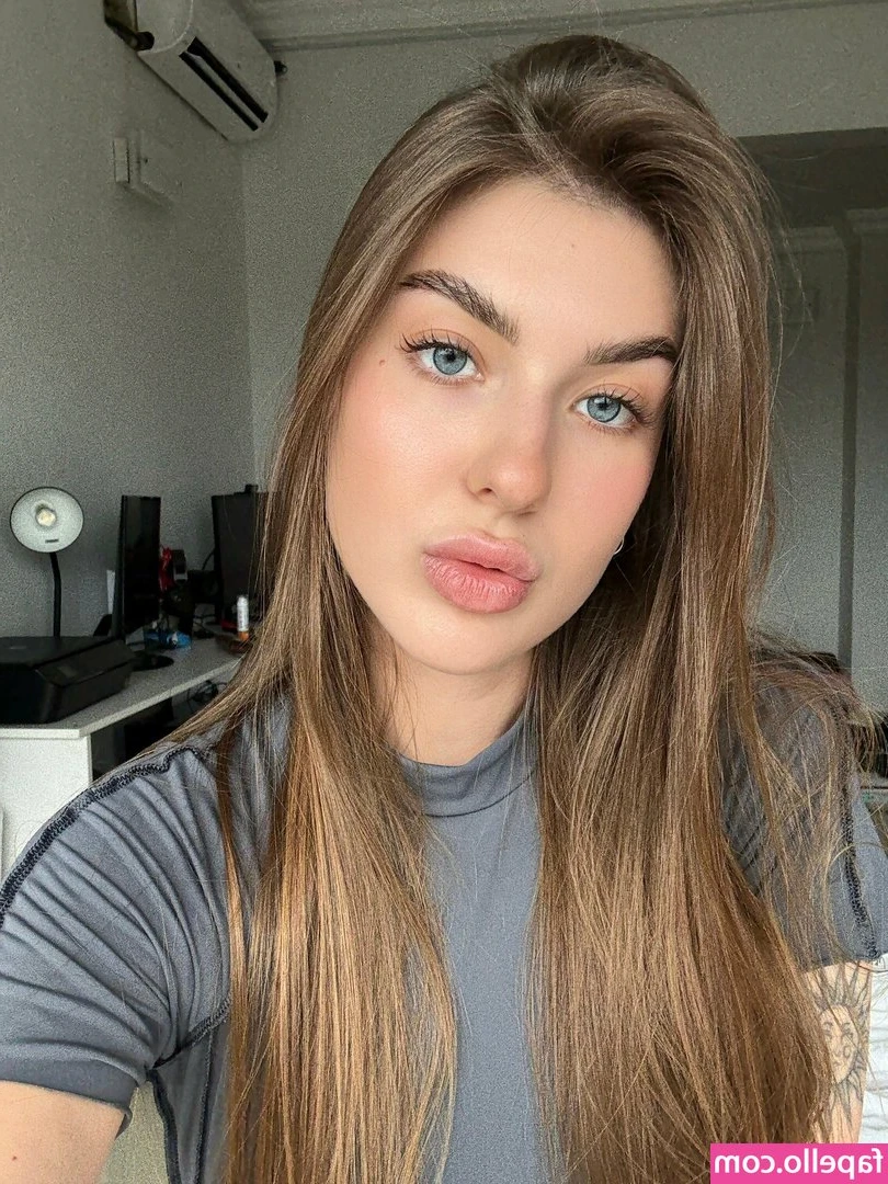 moonwitchsabrina - I’m horny as fuck. Are you ready to fix that?