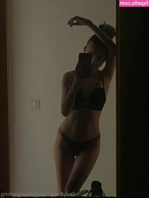 juliagaming - Wanna taste? ;)
