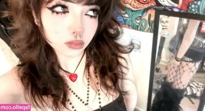 micahhh.ruiz [ micahhh-ruiz ] - my nips need ur attention 🤤
