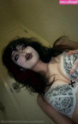 micahhh.ruiz [ micahhh-ruiz ] - Can I leave my house yet